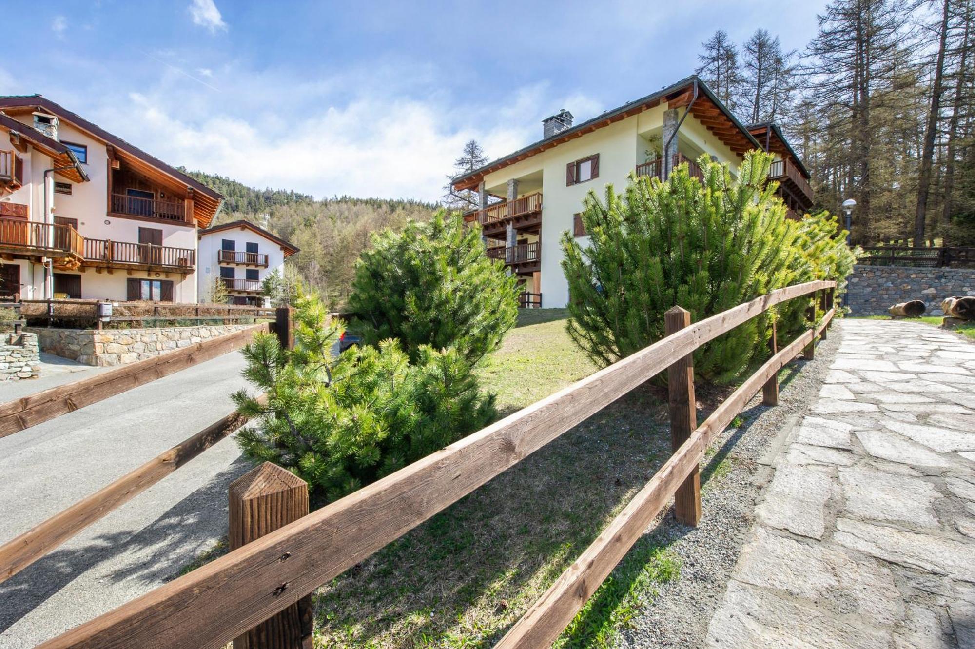 Gioiello Col De Joux Villa เซนต์วินเซนต์ ภายนอก รูปภาพ